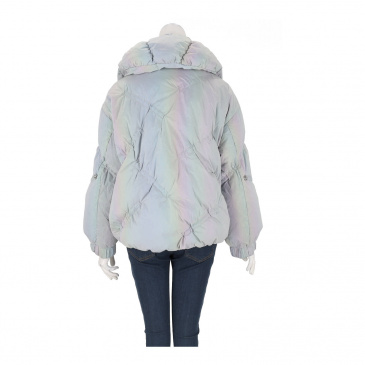 Яке жени ONLY