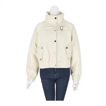 Яке жени ONLY