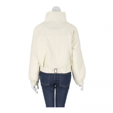 Яке жени ONLY