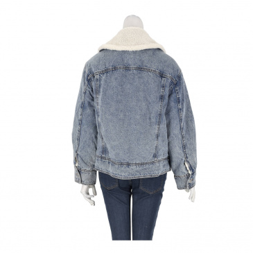 Яке жени ONLY