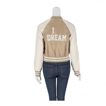 Яке жени ONLY