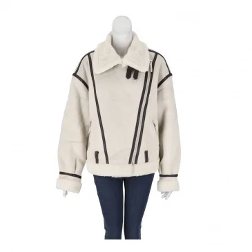 Яке жени ONLY oversize