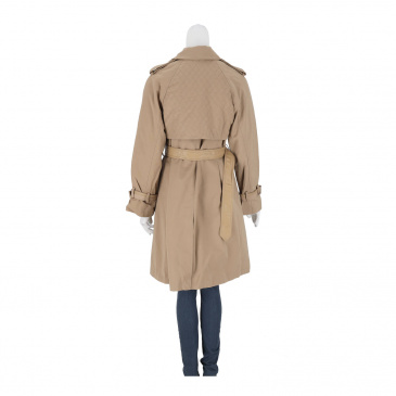 Яке жени ONLY