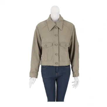 Яке жени ONLY