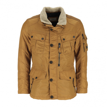 Яке мъже Camel active