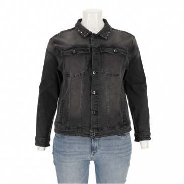 Яке жени s.Oliver