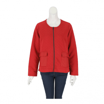 Яке жени GINA LAURA