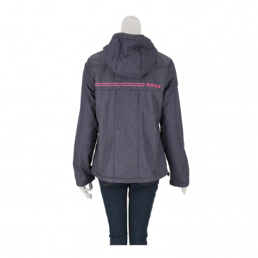 Яке жени Superdry