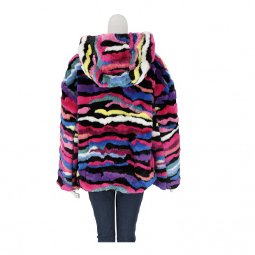 Яке жени Desigual