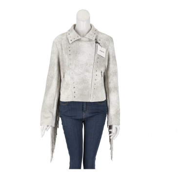 Яке жени Desigual