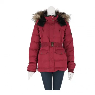 Яке жени Pepe Jeans