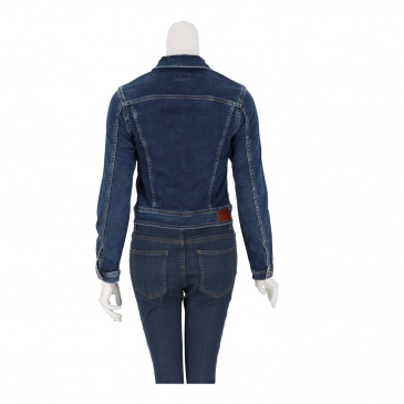 Яке жени Pepe Jeans