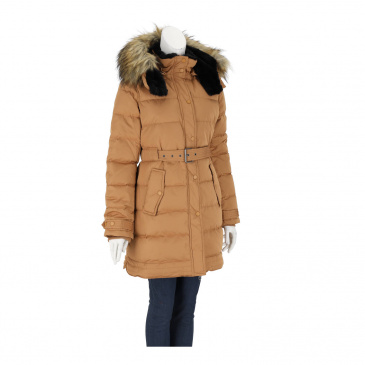 Яке жени Pepe Jeans