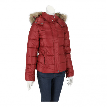 Яке жени Pepe Jeans