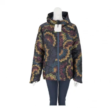 Яке жени двулицево Desigual
