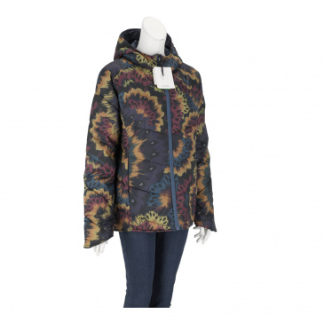 Яке жени двулицево Desigual