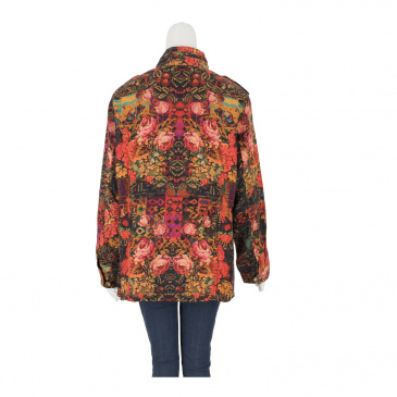 Яке жени Desigual