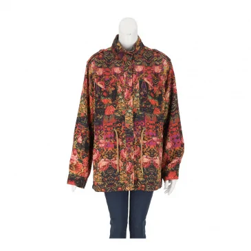 Яке жени Desigual