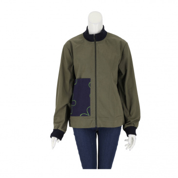 Яке жени Desigual