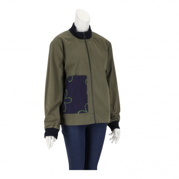 Яке жени Desigual