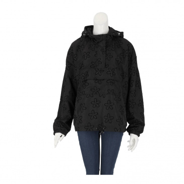 Яке жени Desigual