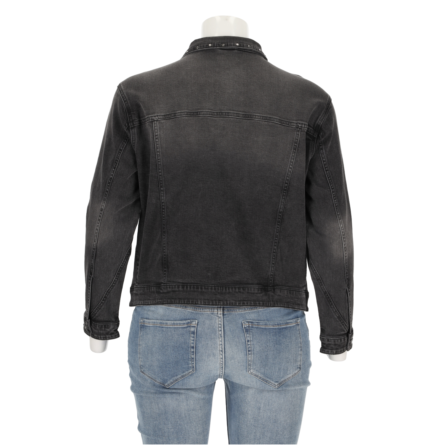 Яке жени s.Oliver